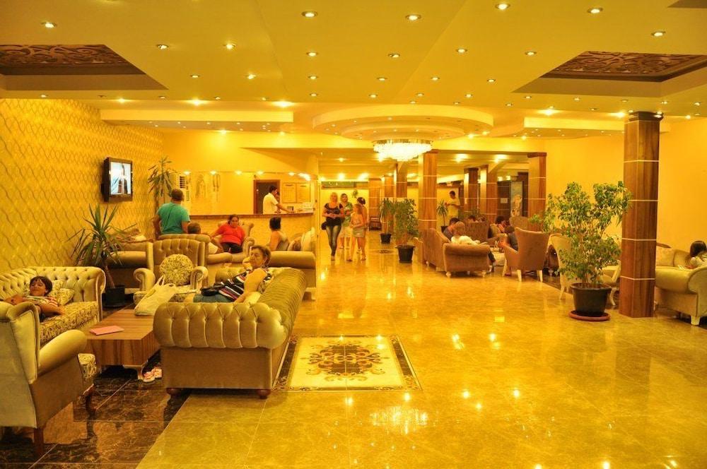 קונאקלי Club Tess Hotel מראה חיצוני תמונה