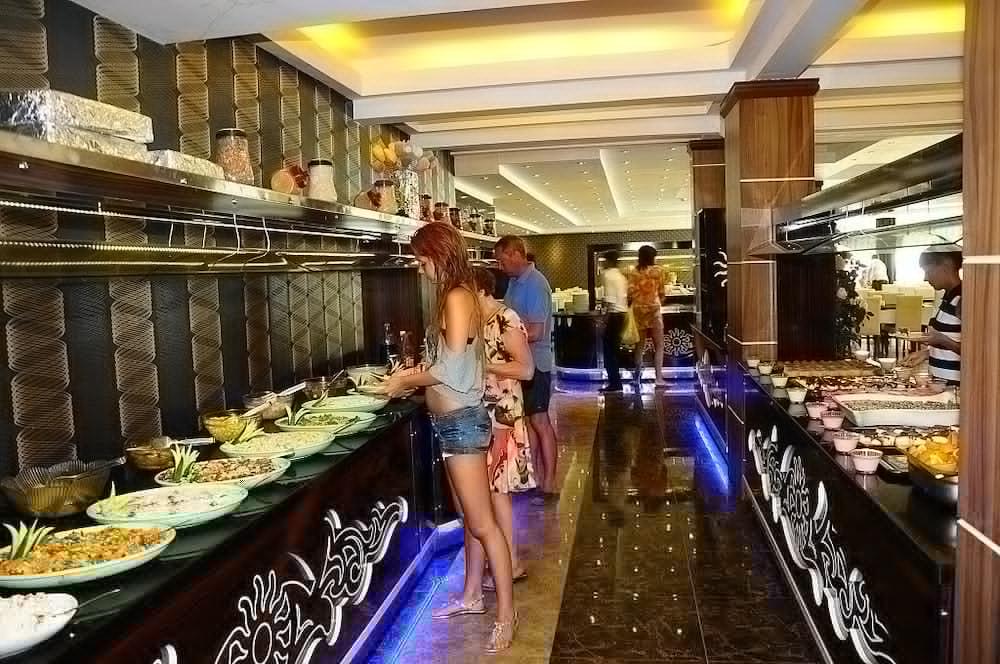 קונאקלי Club Tess Hotel מראה חיצוני תמונה