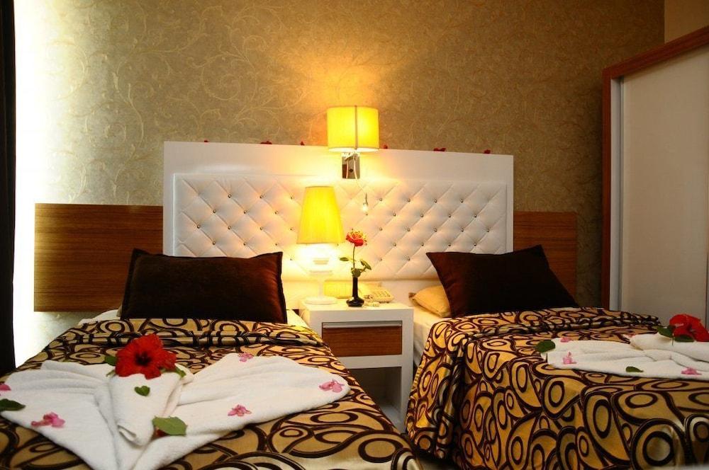 קונאקלי Club Tess Hotel מראה חיצוני תמונה