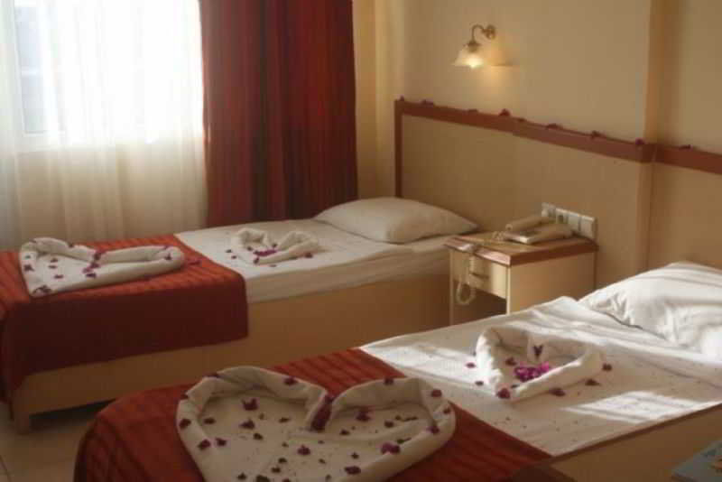 קונאקלי Club Tess Hotel מראה חיצוני תמונה