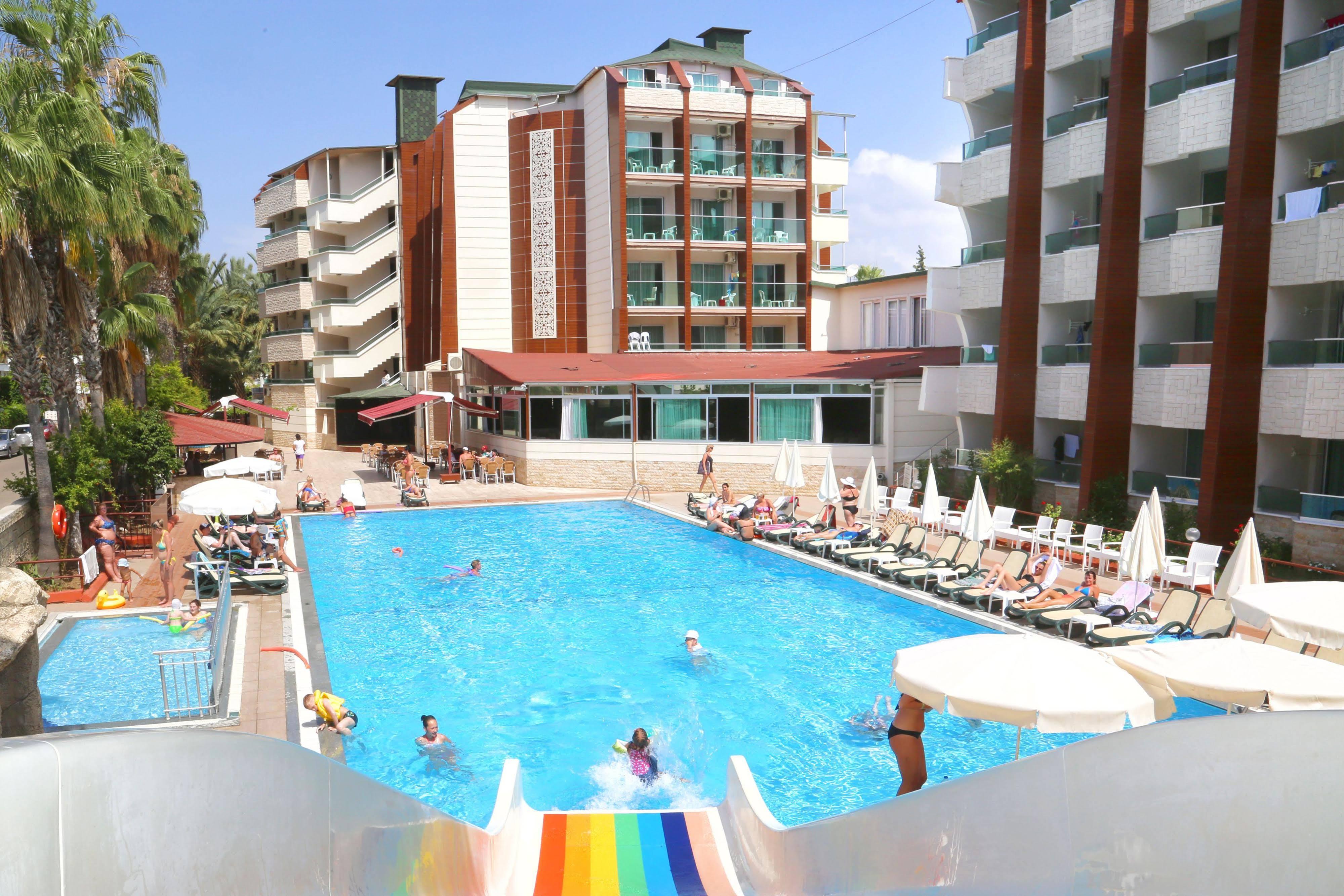 קונאקלי Club Tess Hotel מראה חיצוני תמונה