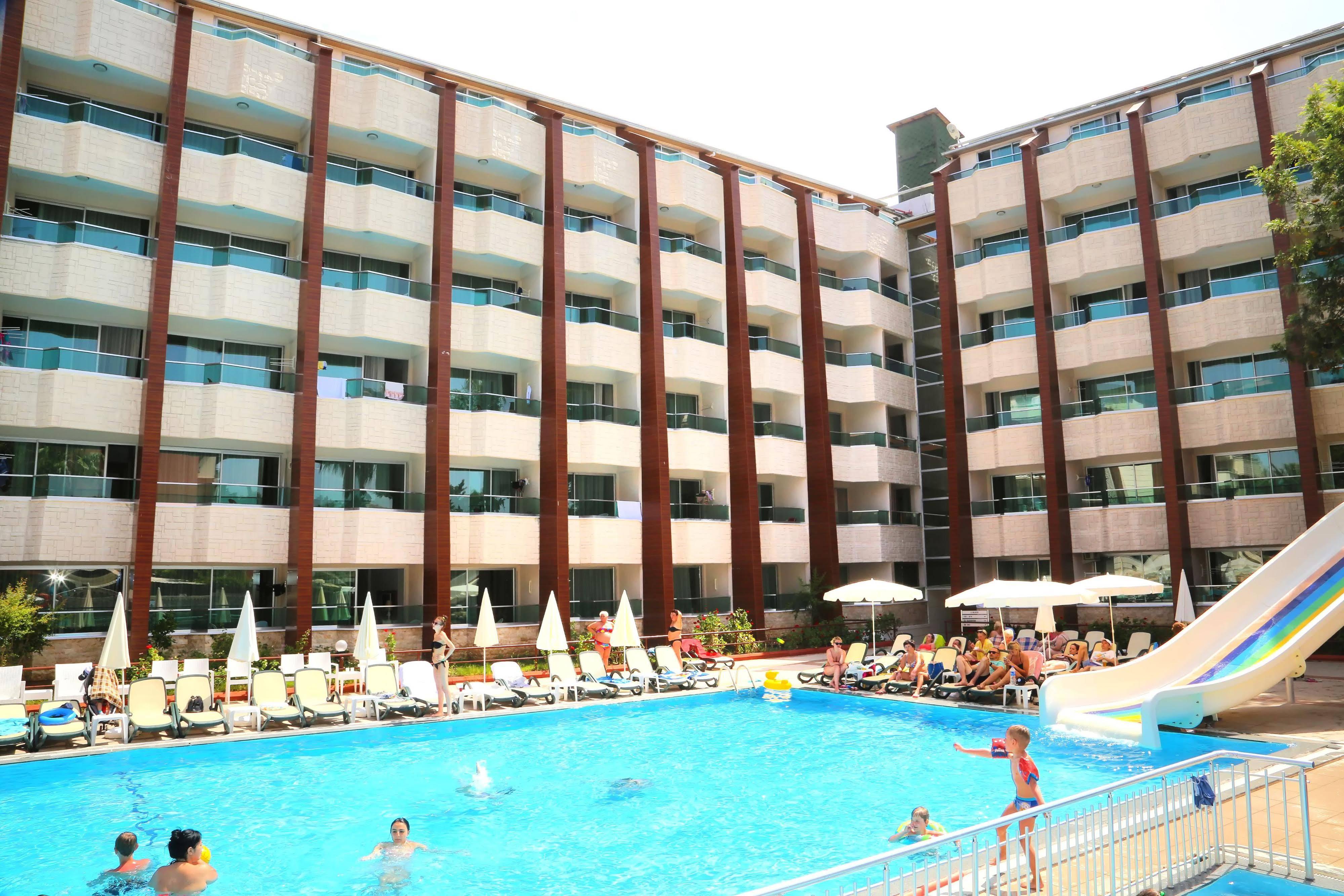 קונאקלי Club Tess Hotel מראה חיצוני תמונה